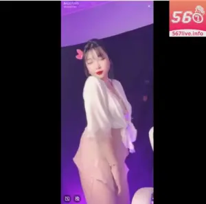 Hotgirl Như Ý Khoe Thân Hình Hở Bạo 1